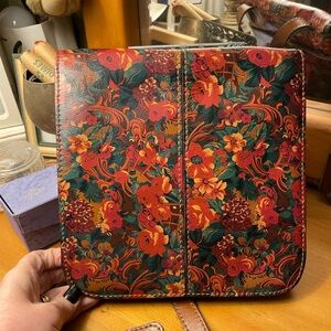 Patricia Nash Rustic Nature Granada Crossbody